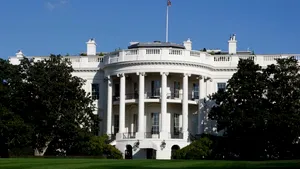 Un bărbat înarmat a fost împuşcat de Secret Service lângă Casa Albă