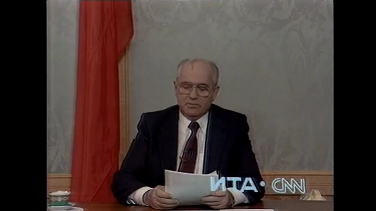 Acum 30 de ani URSS înceta să mai existe. Mihail Gorbaciov demisiona din funcţia de preşedinte şi punea capăt Războiului Rece. Cronologia evenimentelor ce au dus la dispariţia Uniunii Sovietice