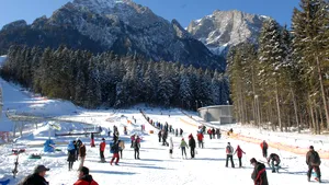 Avertisment Salvamont: muntele e un loc minunat, dar nu un podium de modă, nu fiţi iresponsabili