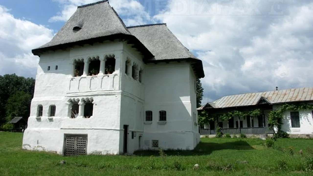 Ministerul Culturii îşi declină interesul de a exercita dreptul de preemţiune privind Cula Greceanu şi Castelul Teleki