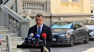 Tomac caută în continuare susținere parlamentară: discuții cu UDMR, minorități și suveraniști