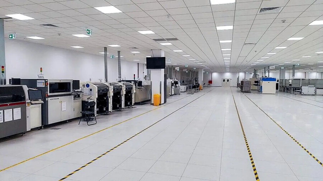 Eltron Technology inaugurează prima fabrică europeană în România