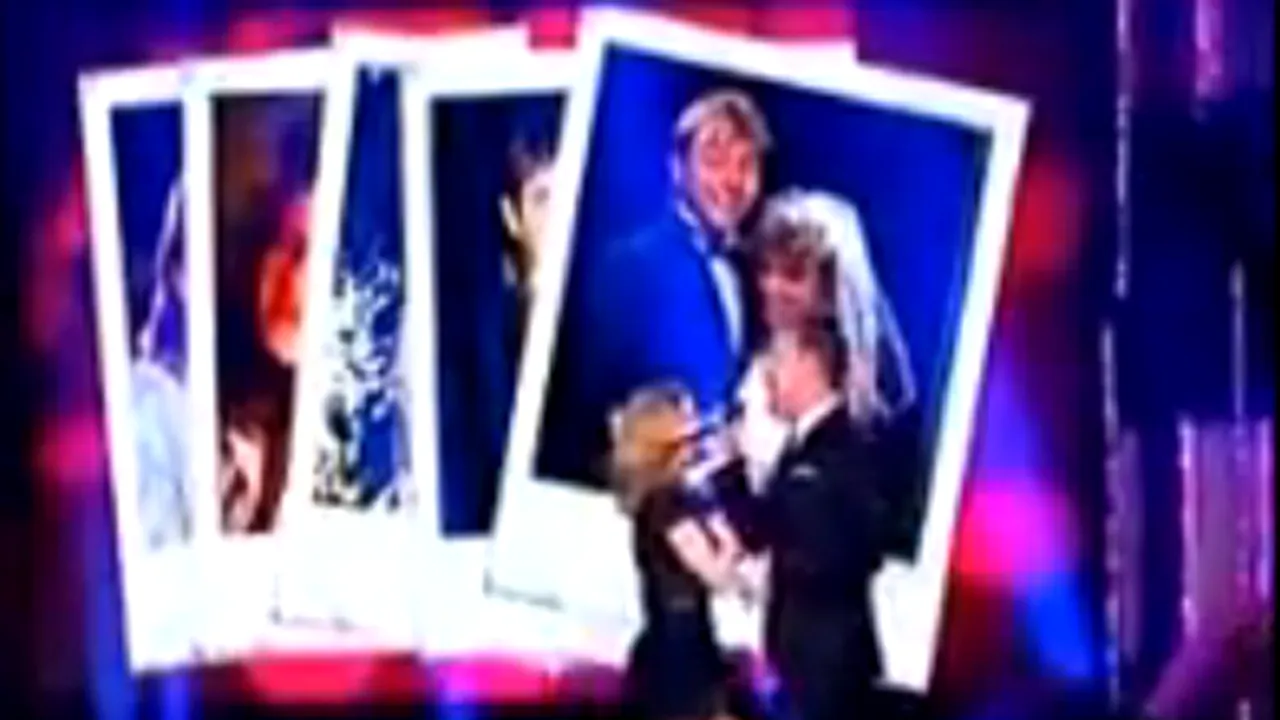 Kylie Minogue şi Jason Donovan au cântat împreună din nou, la 25 de ani de la primul lor duet - VIDEO