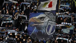 Cluburile de fotbal Lazio şi Atletico, sancţionate din cauza comportamentului rasist al suporterilor