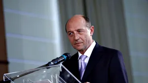 Băsescu către Antonescu: Credeam că aveţi un standard moral puţin mai ridicat
