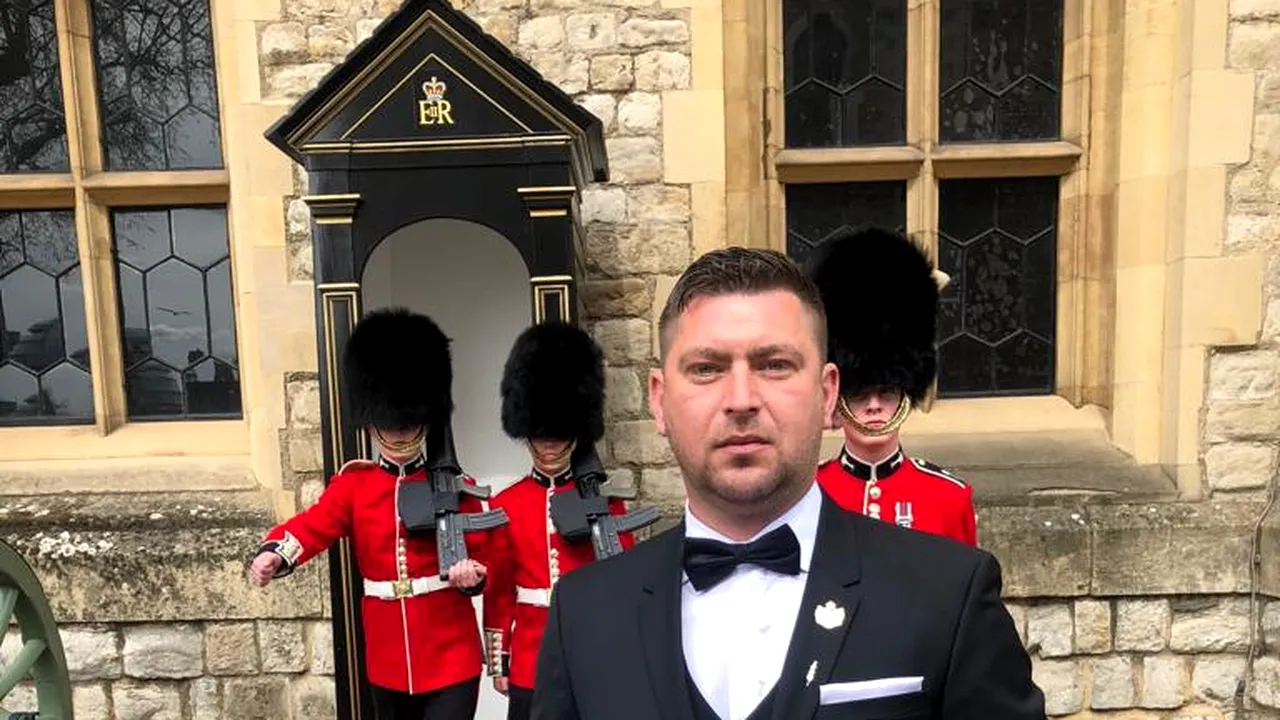 Florin Morariu, „eroul cu făcăleţ”, distins pentru curaj de regina Marii Britanii. Ceremonia, în Turnul Londrei | FOTO
