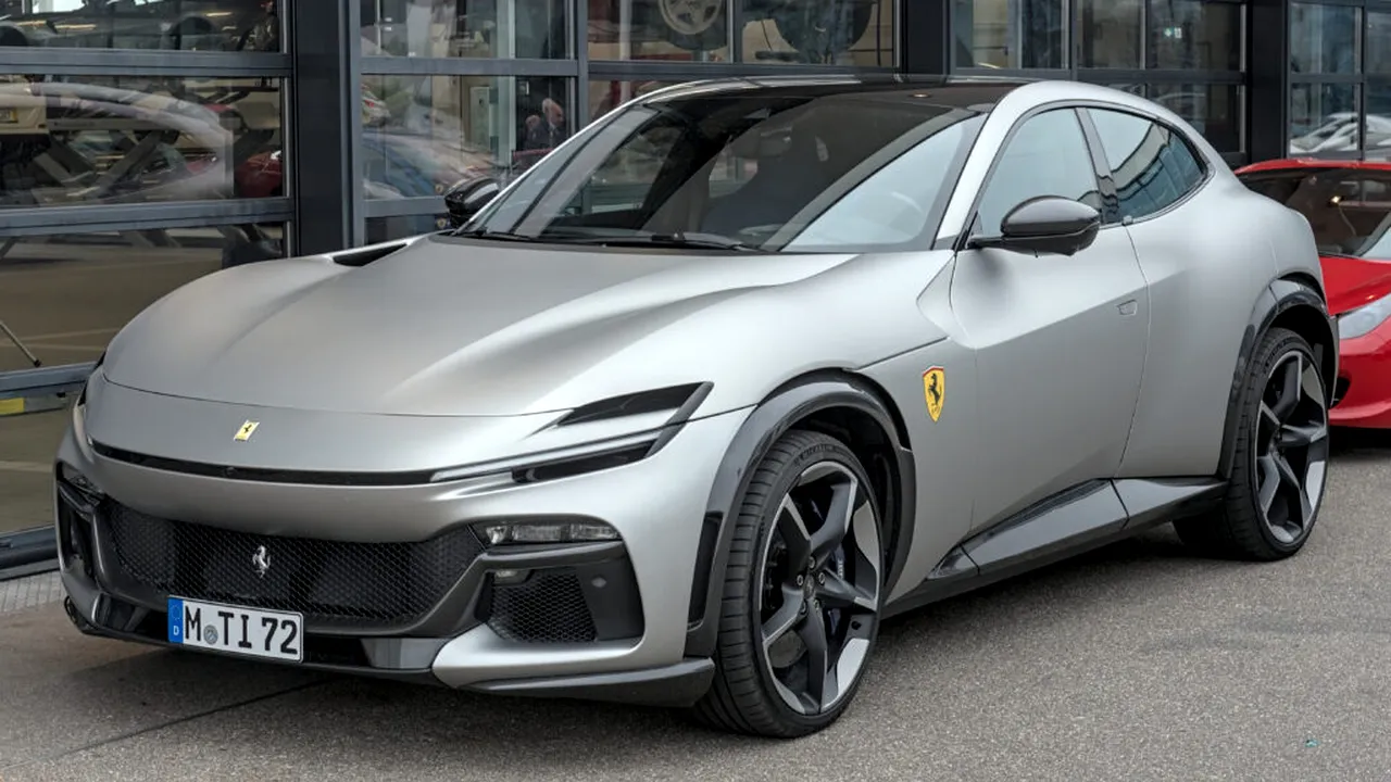 Lovitură de 400.000 de euro: Cum au reușit hoții să fure un Ferrari de ultimă generație fără să-i atingă cheia sau motorul