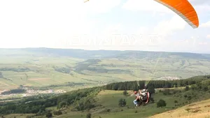 ACCIDENT de parapantă la Cluj: O femeie a fost rănită