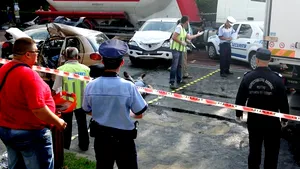 Accident grav în Bucureşti: un mort şi cinci răniţi - VIDEO