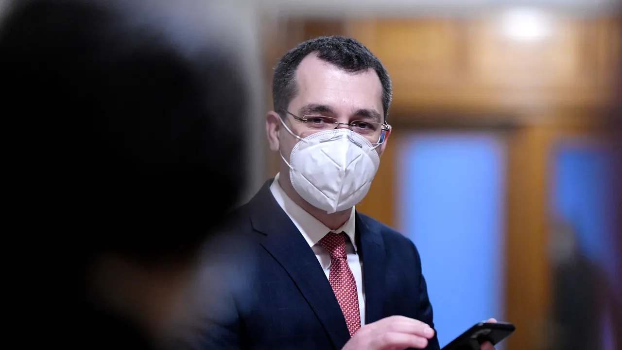 Vlad Voiculescu de la Sănătate: Primul vaccin va sosi în România pe 26 decembrie. Nimeni nu va sări rândul la vaccinare
