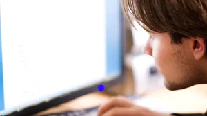 Peste 2,6 milioane de români trag cu ochiul pe bloguri