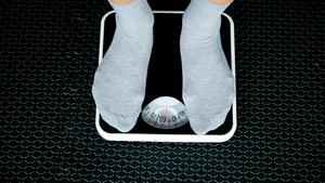 Postul intermitent este sau nu mai eficient decât dietele? Ce arată datele unui nou studiu