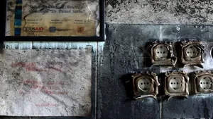 În salonul bebeluşilor ucişi de incendiu la Maternitatea Giuleşti au fost cinci zone de ardere