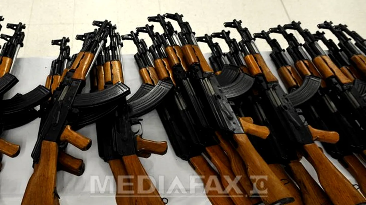 Forţele de ordine din Liov au găsit şi returnat arme 