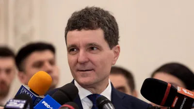 POLITIC Terenul misterios al lui Nicușor Dan: intravilan în declarație, extravilan la primărie