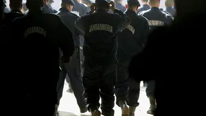 Aproximativ 400 de jandarmi vor asigura ordinea la meciul Steaua - Universitatea Craiova