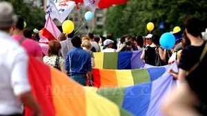Marşul Diversităţii din Capitală: Au participat ambasadorii SUA, al Marii Britanii şi al Suediei - FOTO