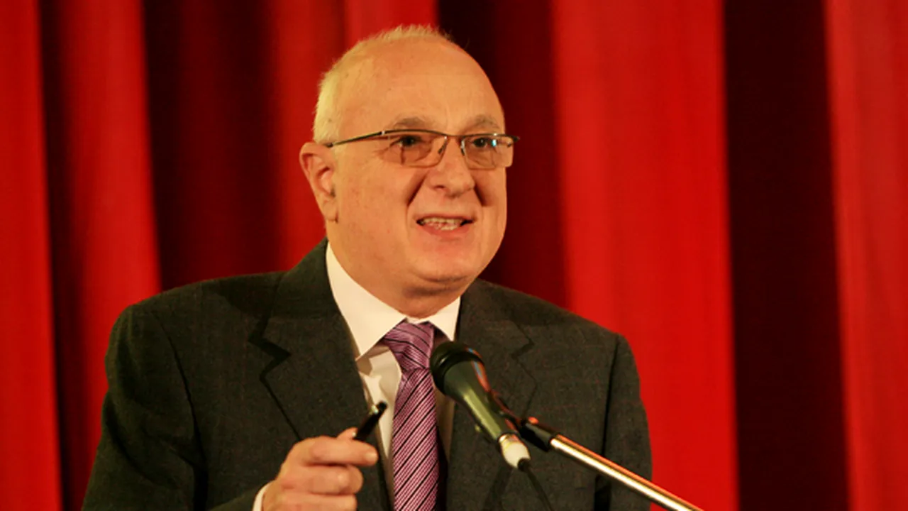 Senatorul PNL Dan Ruşanu a transferat 31% din International Sinaia uneia dintre fiicele sale
