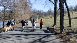 METEO. Cum va fi vremea până la jumătatea lunii aprilie