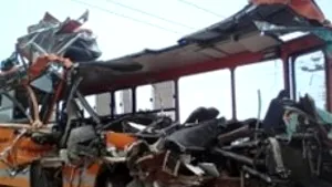 Cel puţin 71 de morţi într-un accident rutier în care a fost implicat un autocar în Ghana