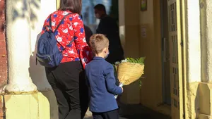 Fără flori în prima zi de şcoală. Cum au fost afectate atelierele de creaţie florală 