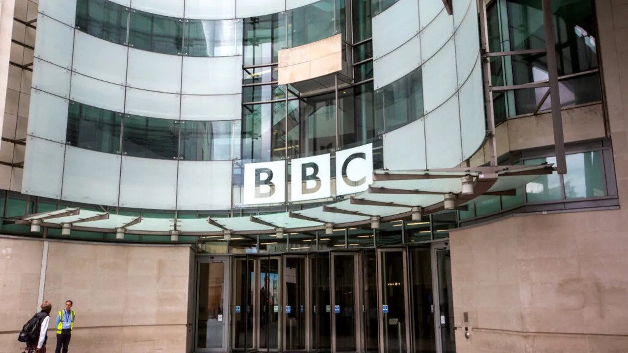 BBC își caută director general. Motivul pentru care fostul director a demisionat