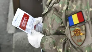 Armata trimite medici militari să ajute triajul la punctele de trecere a frontierei