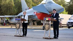 Ursula von der Leyen, vizită oficială în România: Ne propunem să triplăm finanțarea pentru securitatea europeană / Nicușor Dan: Ne dorim ca hubul de securitate în cadrul strategiei pentru Marea Neagră să fie la Constanța