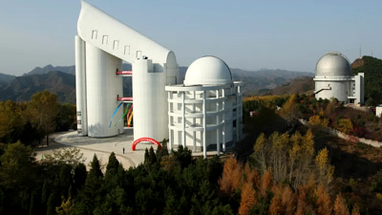 China va construi un telescop gigant, în apropiere de Beijing