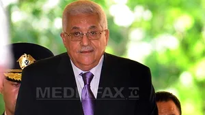 Abbas către Boc: Palestinienii vin de la studii din România cu neveste frumoase, nu doar cu ştiinţă