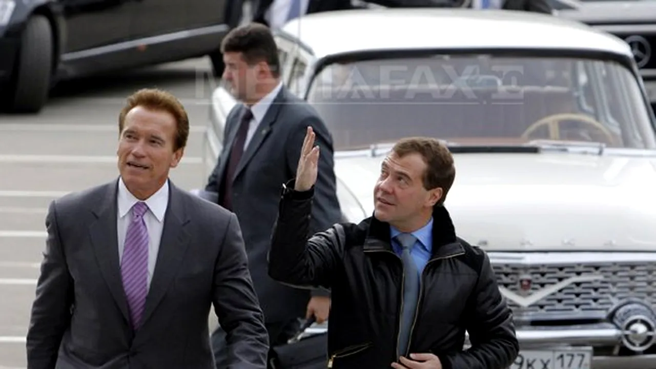 Medvedev l-ar pune pe Schwarzenegger primar la Moscova dacă ar avea cetăţenie rusă
