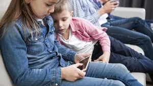 Interdicția rețelelor sociale pentru copii - o iluzie? Estonia spune da