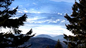 Temperaturi mai mici faţă de zilele precedente / PROGNOZA METEO pentru luni şi marţi