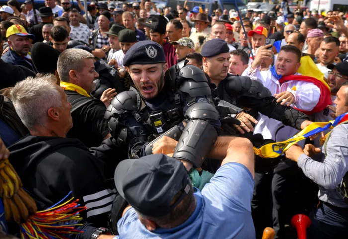 ULTIMA ORĂ Protest față de violență și extremism în Piața Victoriei. Jandarmeria anunță măsurile de siguranță