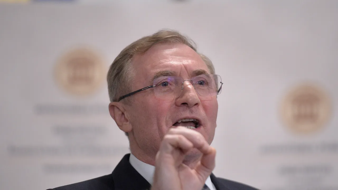 Procurorul general face luni declaraţii privind „soluţionarea unei cauze istorice