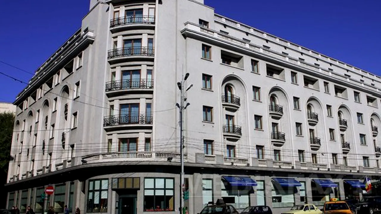 Copos închide braseria de la Hilton, simbol al Capitalei