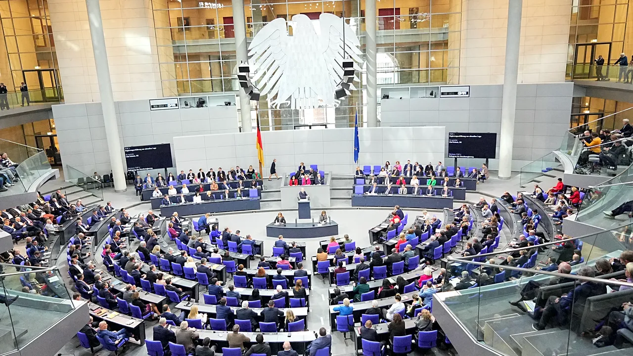 Cancelarul Olaf Scholz susţine legalizarea avortului în Germania. Principalul partid de opoziţie se opune