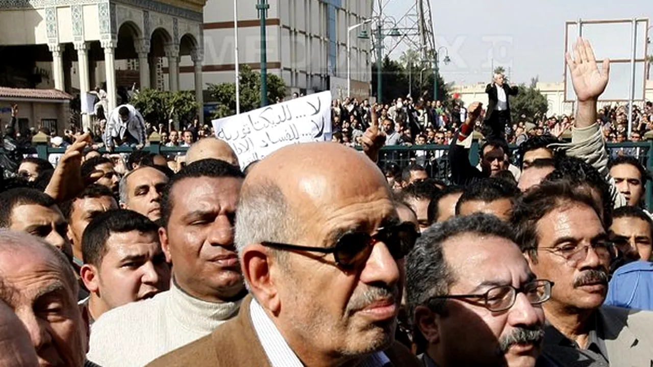 Liderul opoziţiei egiptene Mohamed ElBaradei, plasat în arest la domiciliu