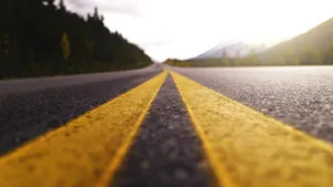 Care este cea mai lungă șosea din Europa? Are peste 8.000 de kilometri și traversează zece țări