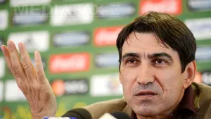 Piţurcă: Jucătorii stelişti erau nemulţumiţi de durata şedinţelor tactice după meciul cu Ungaria