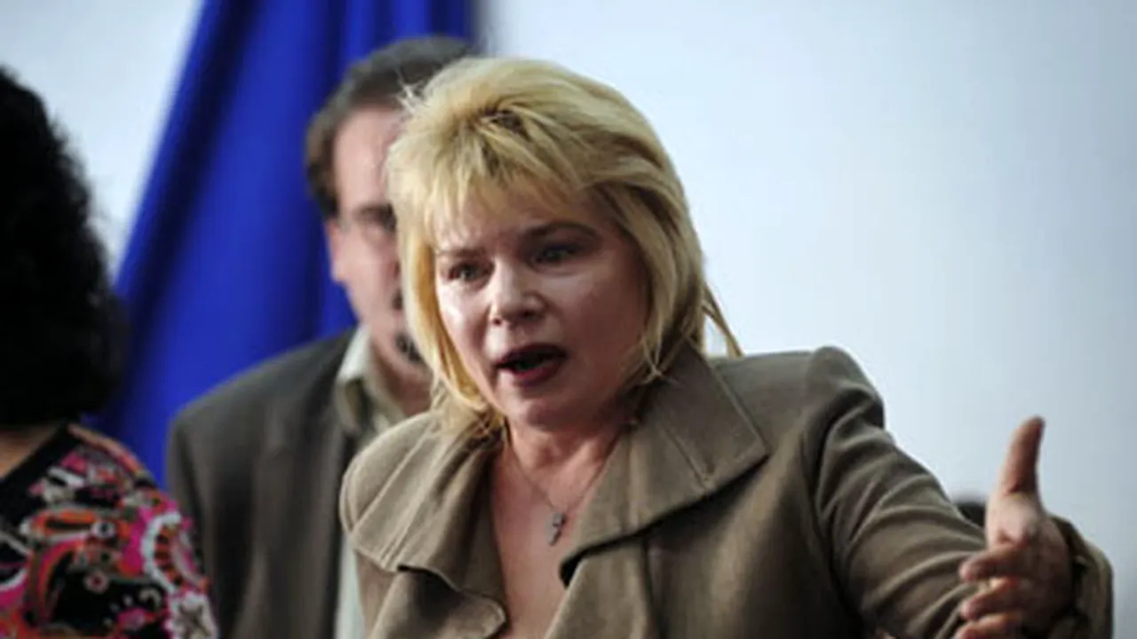 Mona Pivniceru, promovată la instanţa supremă