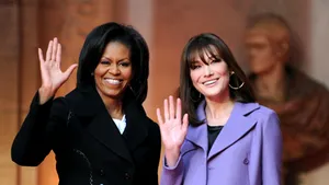 Nicolas Sarkozy a luat masa cu Michelle Obama şi cu copiii cuplului prezidenţial