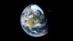 NASA: Un asteroid cât un avion de mari dimensiuni va trece pe lângă Pământ