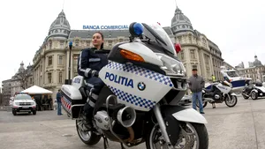Motivul pentru care USR cere ca Primăria Capitalei să suspende licitaţia pentru motocicletele destinate Poliţiei Locale