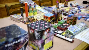 3,5 tone de articole pirotehnice au fost confiscate de poliţiştii bucureşteni într-o singură zi