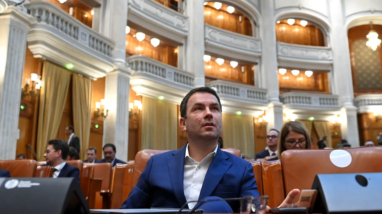 Cătălin Drulă spune că Legea PSD-PNL a pensiilor este o minciună cap-coadă, aruncată în prag electoral