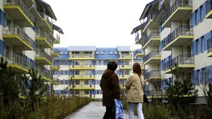 Rata la trei camere: de la 600 la 350 de euro în doi ani