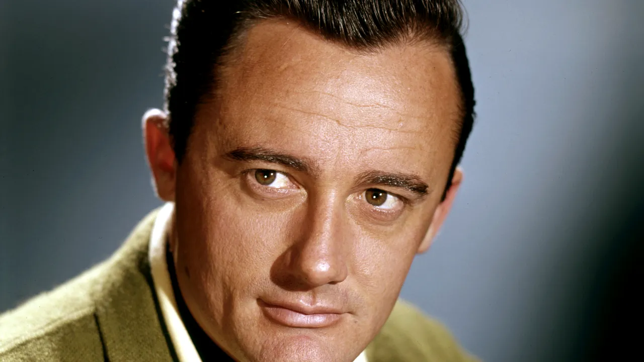 Doliu la Hollywood. A murit actorul Robert Vaughn - FOTO/VIDEO