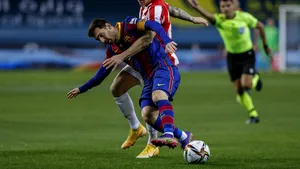 Messi şi Ronaldo, în genunchi. Giganţii fotbalului au avut o seară neagră alături de echipele lor