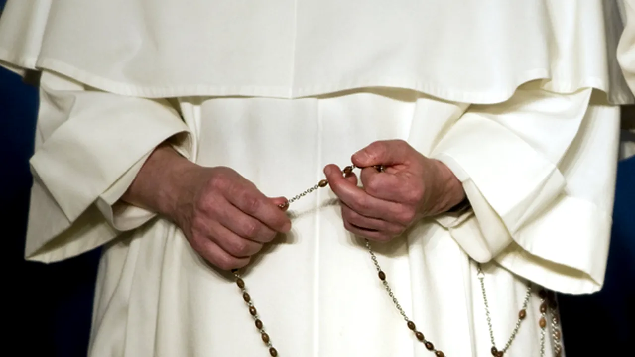 Raport-şoc al bisericii franceze: 216.000 de victime ale pedofiliei „preoţilor prădători”. Papa Francisc a fost informat